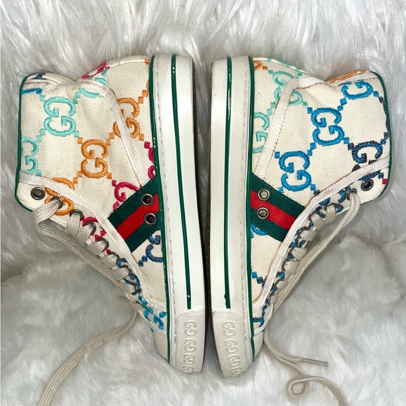 Authentic Gucci Embroidered Signature Tennis 1977 Hightop Sneakers Sz 7.5 - Picture 1 of 10